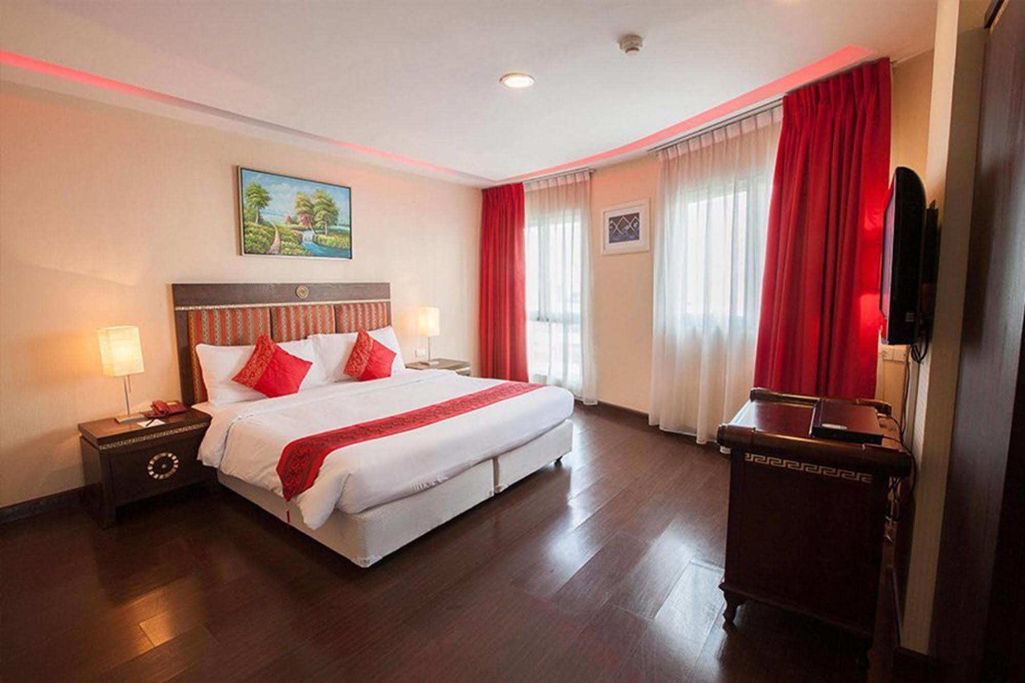 Club Mahindra Mac Boutique Hotel Bangkok Ngoại thất bức ảnh